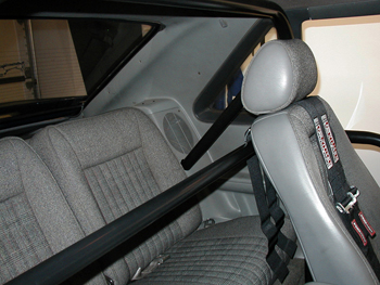 1989 hatchback with MMRB-2 roll bar